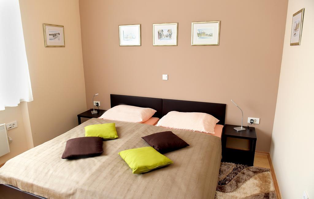 Apartman Cesaric أوسييك المظهر الخارجي الصورة
