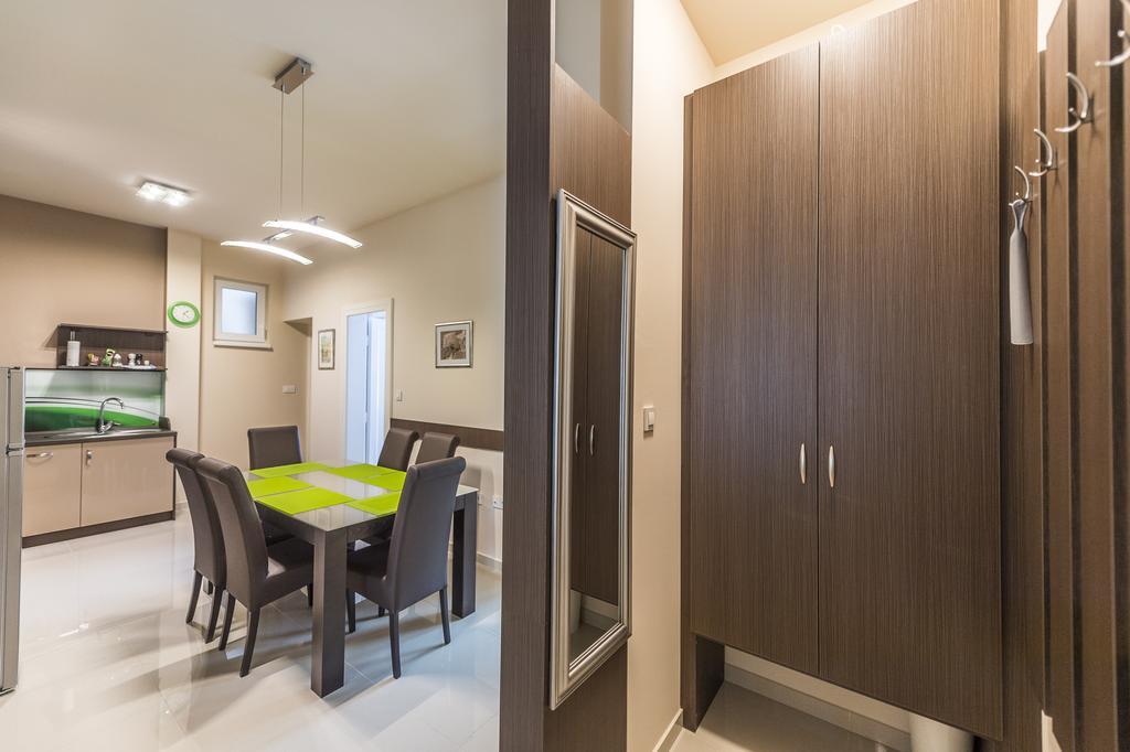 Apartman Cesaric أوسييك المظهر الخارجي الصورة