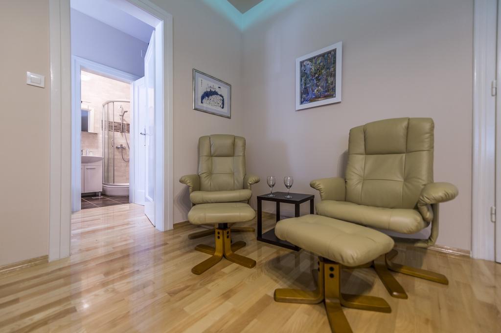 Apartman Cesaric أوسييك المظهر الخارجي الصورة